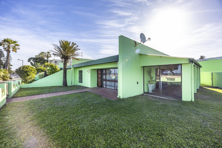 3 Bedroom Property for Sale in Quigney Eastern Cape